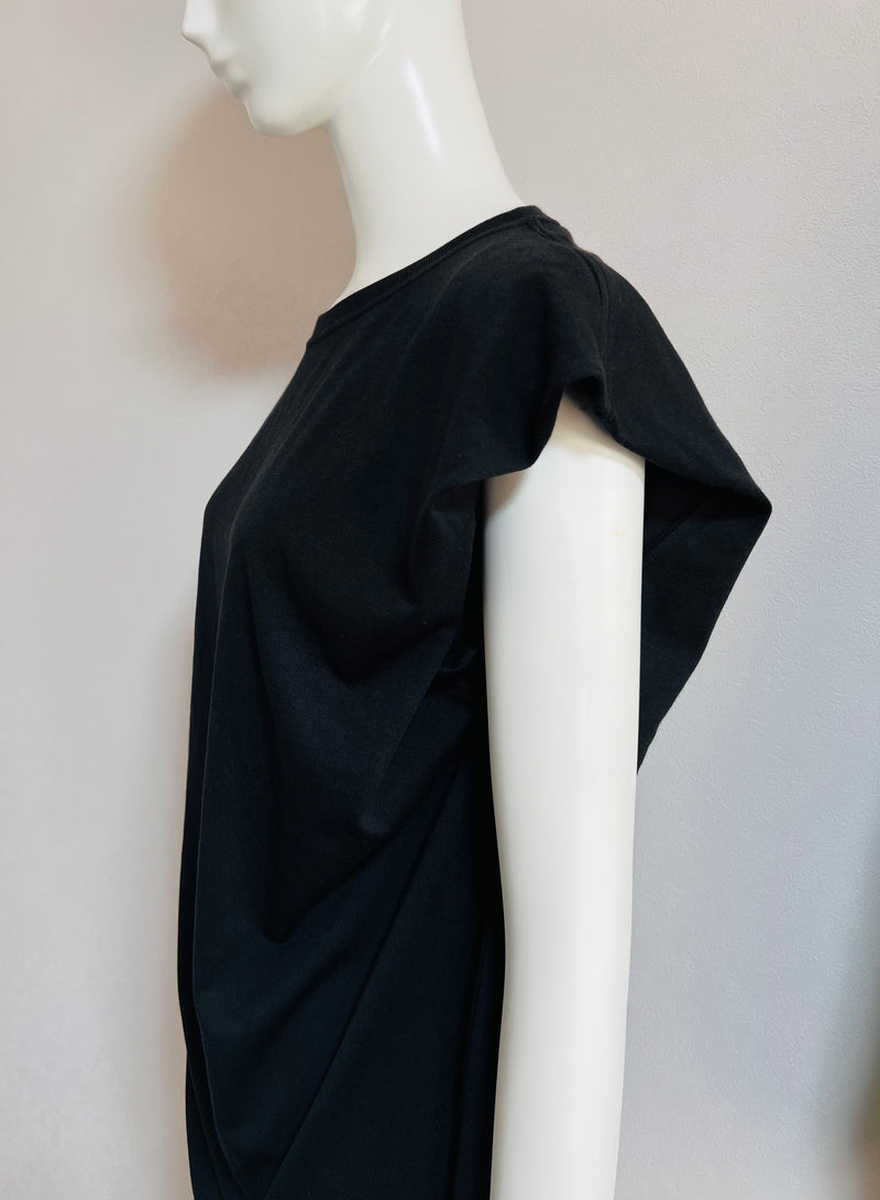 SLEEVELESS PULL OVER