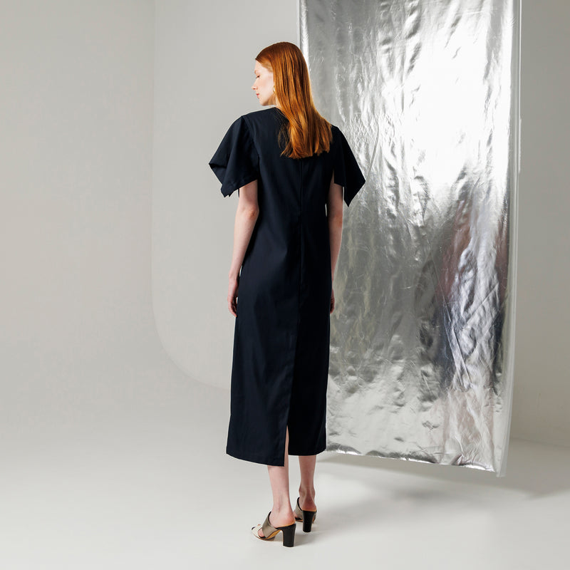 CREW-NECK WAIST DRAPE DRESS