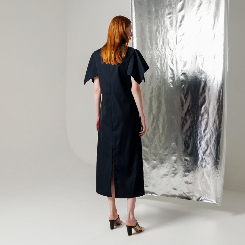 CREW-NECK WAIST DRAPE DRESS