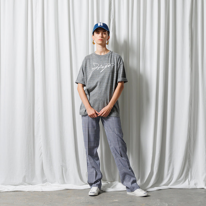 【予約商品】HIGA LOGO BIG SILHOUETTE T-SHIRT